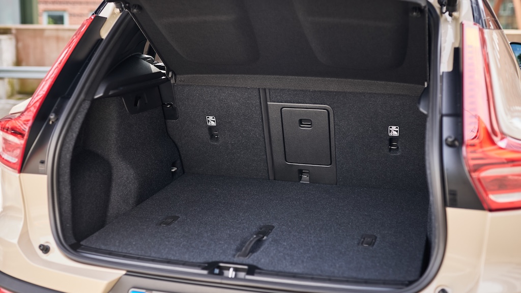 The open boot of the Volvo XC40 Recharge.