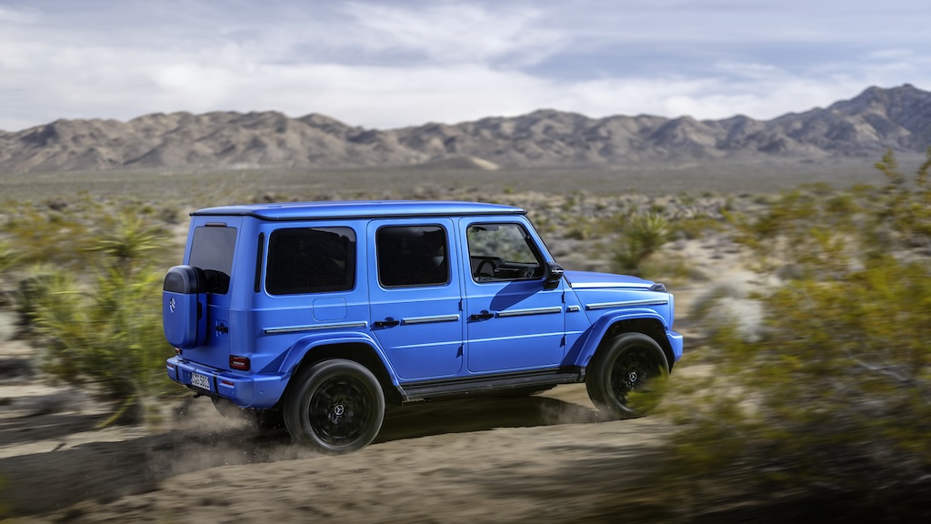 Mercedes-Benz G580 EQ speeding through veld