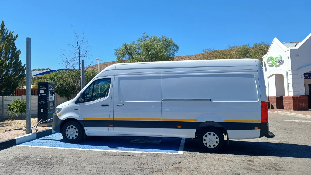 Mercedes eSprinter - in profile - charging in Laingsburg
