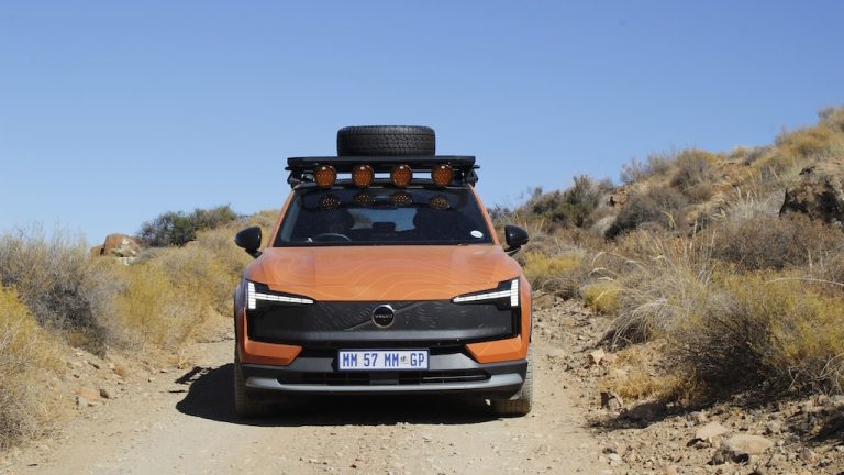 Volvo EX30 Cross Country snapped from the front