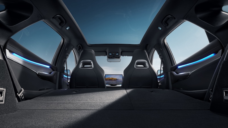 Cabin and glass roof of BYD Sealion 7